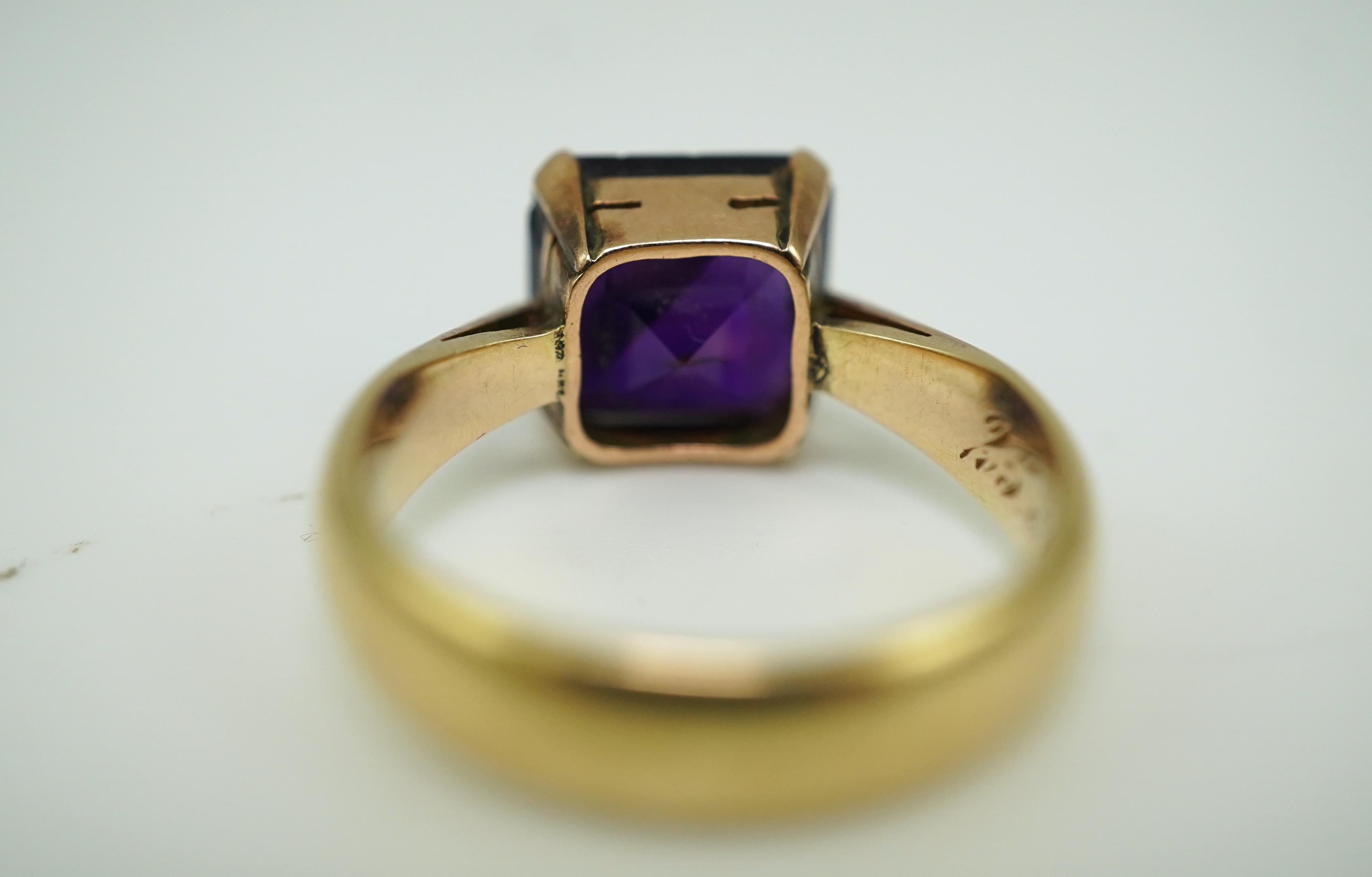 A late Victorian amethyst ring, circa 1893